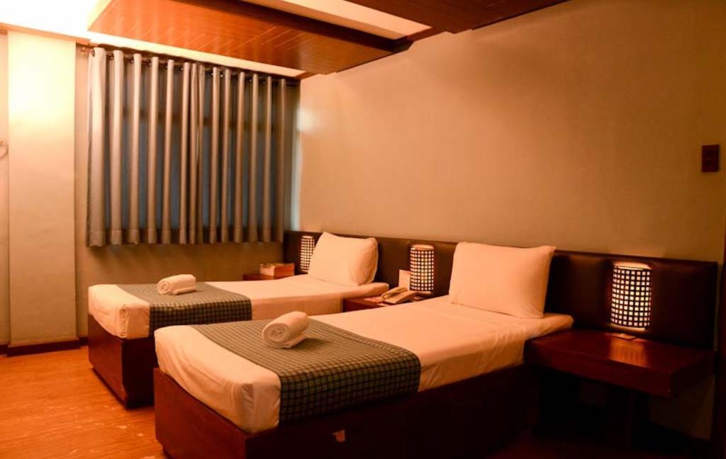 The Orange Place Hotel - San Juan San Juan  الغرفة الصورة