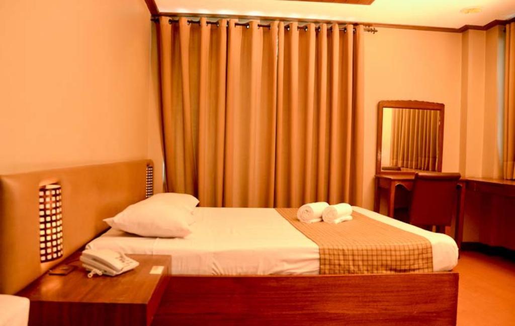 The Orange Place Hotel - San Juan San Juan  الغرفة الصورة