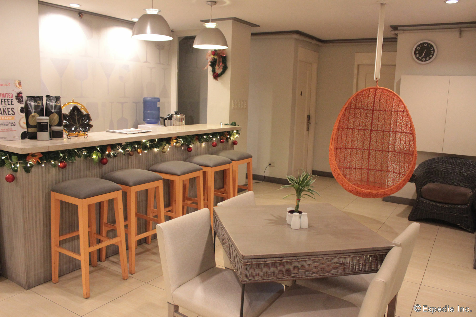 The Orange Place Hotel - San Juan San Juan  المظهر الخارجي الصورة
